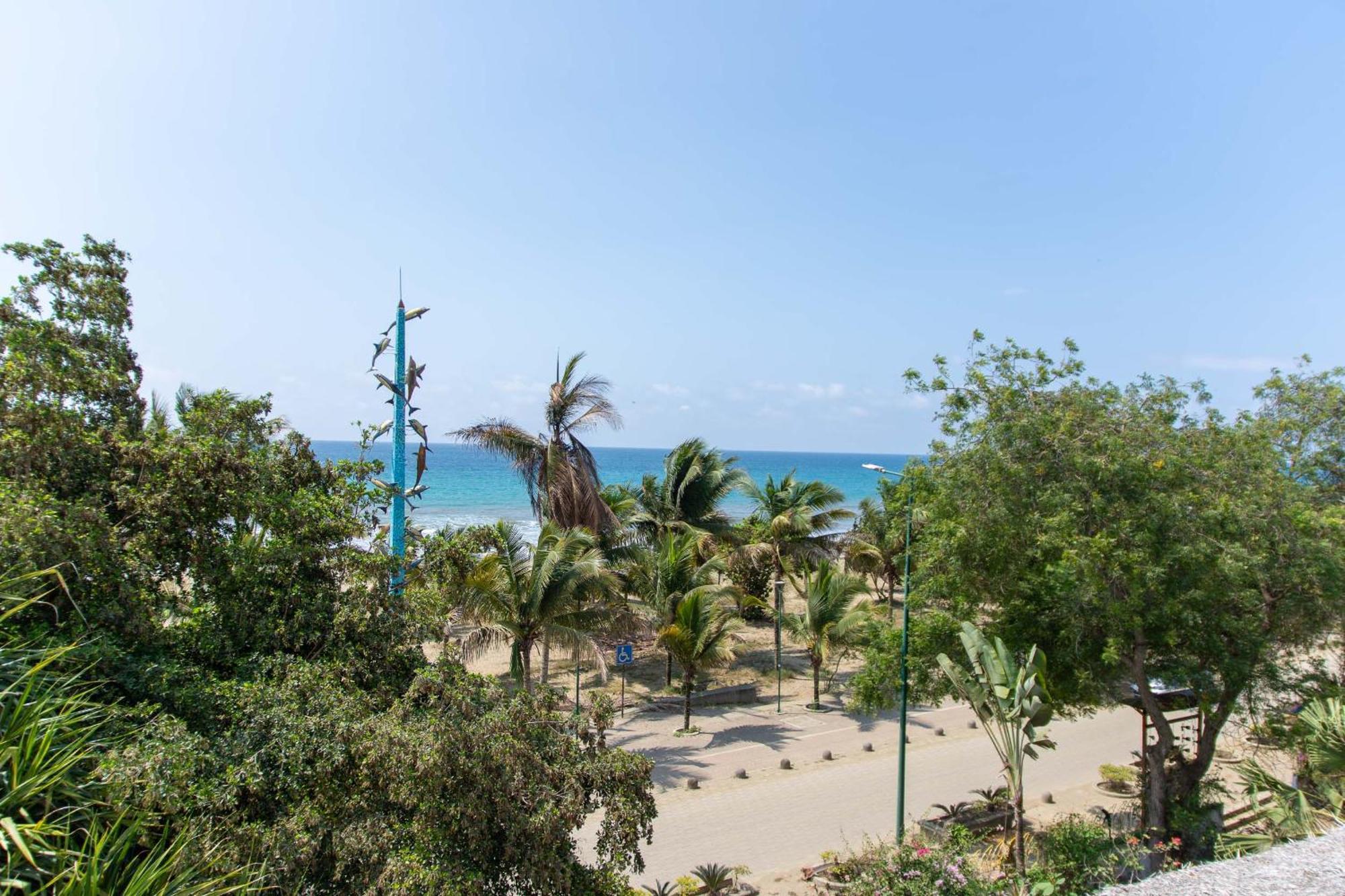 Puerto López 曼陀罗旅舍旅舍 外观 照片